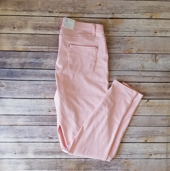 Time & Tru Pants - Light Pink Jeggings NWT | L